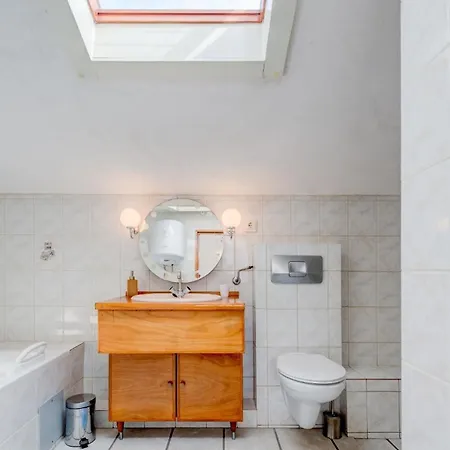 Tolles In Okrug Gornji Mit Grill, Terrasse Und Garten Und Panoramablick Apartment Trogir